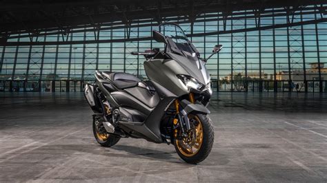 Nueva Yamaha TMAX 2021 Moto1Pro