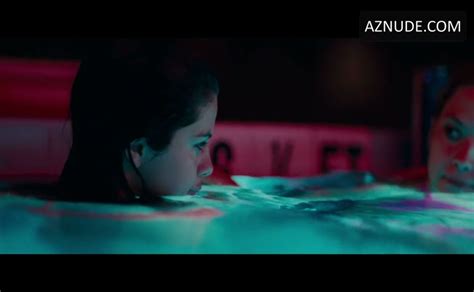 Selena Gomez Ashley Benson Vanessa Hudgens Rachel Korine Bikini Underwear Scene In Spring