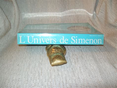 L Univers De Simenon Guide Des Romans Et Nouvelles De