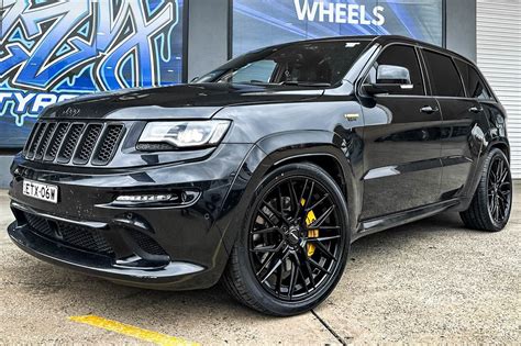 Jeep Grand Cherokee Hussla Lit Gloss Black Wheel