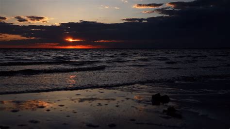 Ocean Coast Waves Under Black Clouds Sky During Sunset K Hd Nature