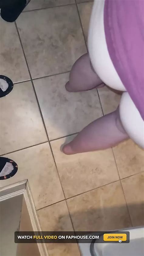 Free Rub My Cock Porn Videos Xhamster