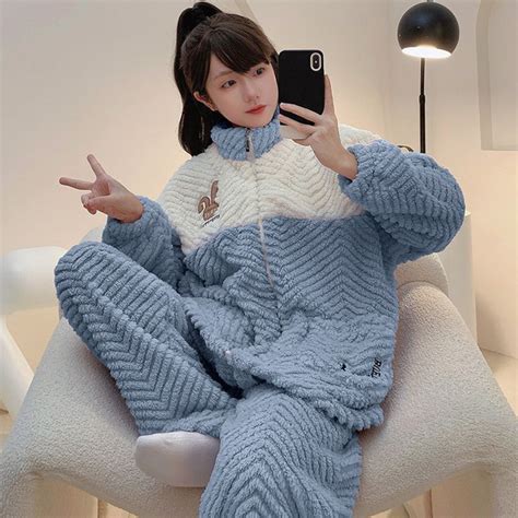 Пижама Uniqlo - купить с доставкой по выгодным ценам в интернет ...
