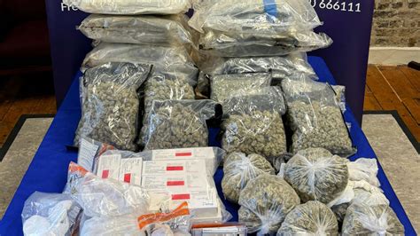 Woman 40s Arrested After Dublin Drugs Seizure Dublins Fm104