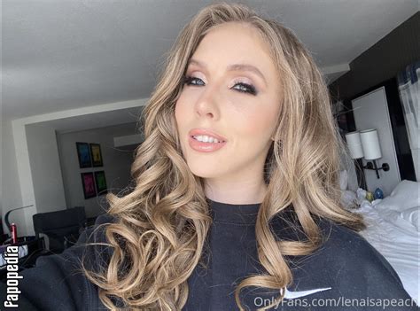 Lenaisapeach Nude OnlyFans Leaks Photo Fapopedia