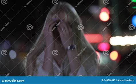 Blonde Woman Model Posing With Long Hair In Night City Stock Video Video Of Street Slow