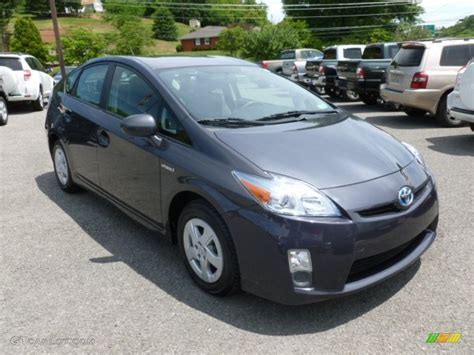 Winter Gray Metallic Toyota Prius Hybrid Ii Gtcarlot