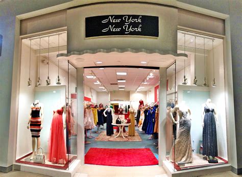 New York New York - Woman's Clothing and Accessories