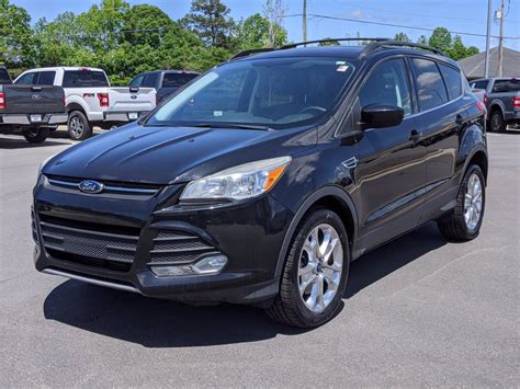 Pre Owned 2013 Ford Escape SE FWD Sport Utility