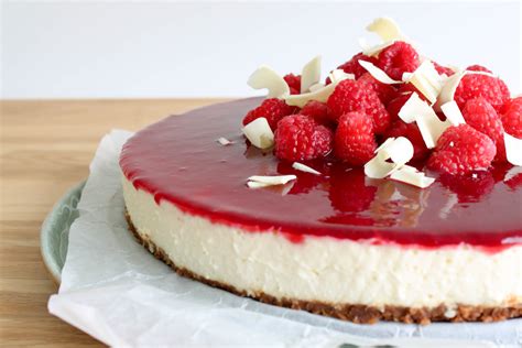 Witte Chocolade Cheesecake Met Frambozen Knoeien Met Inge