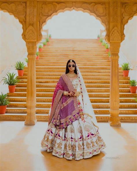 Unique And Trending Dupatta Draping Ideas For Brides