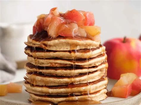 Para un desayuno saludable hot cakes de manzana y avena sin azúcar 6 ingredientes