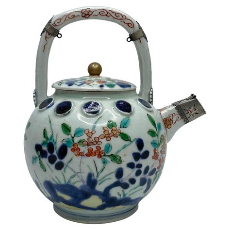 Japanese Porcelain Imari Charger, circa 1700, Genroku Period at 1stDibs