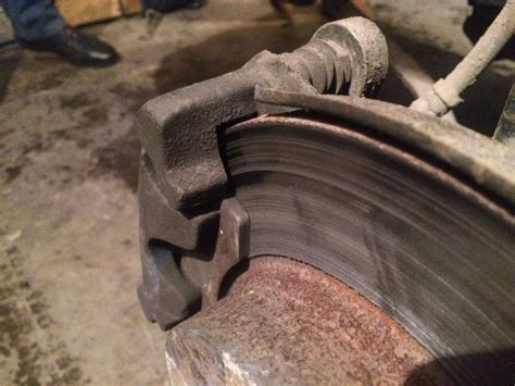 Почему свистят тормозные колодки #как_избавиться