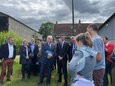 Gérard Larcher président du Sénat était à Avesnes en Bray