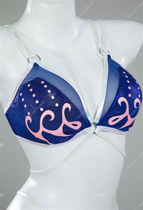 Nami Derivative Two Piece Swimsuit Bikini Set Printed Top Bottoms Bathing Suit With Necklace