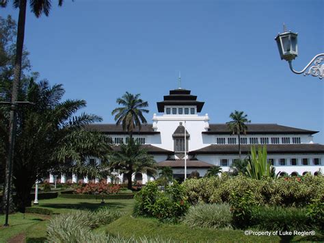 jakarta news museum geology bandung