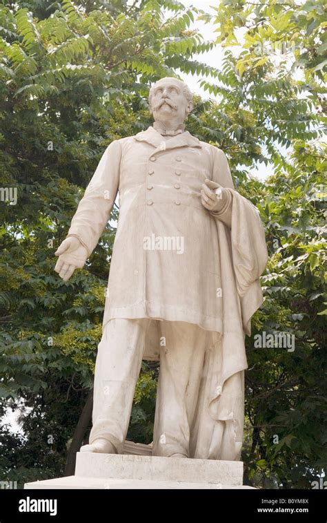 Estatua Del Bar N Pierre De Coubertin Fundador De Los Juegos Ol Mpicos