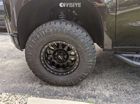 2019 Chevrolet Silverado 1500 With 17x9 12 Method Nv And 33125r17 Nitto Ridge Grappler And