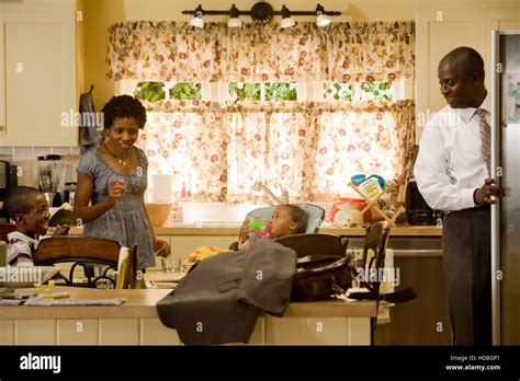 MEN OF A CERTAIN AGE Lisa Gay Hamilton Nd From Left Andre Braugher Right The Great