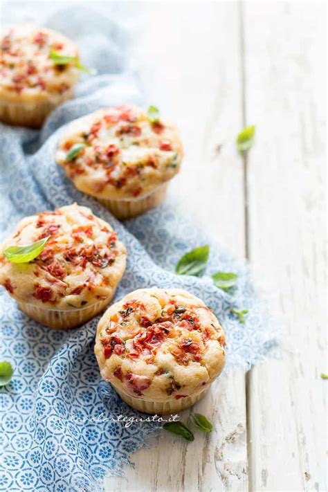 Muffin Salati Provola E Pomodorini Gusto Pizza Ricetta Facilissima