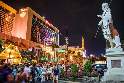 Лас-Вегас: большое сияющее разочарование — Teletype