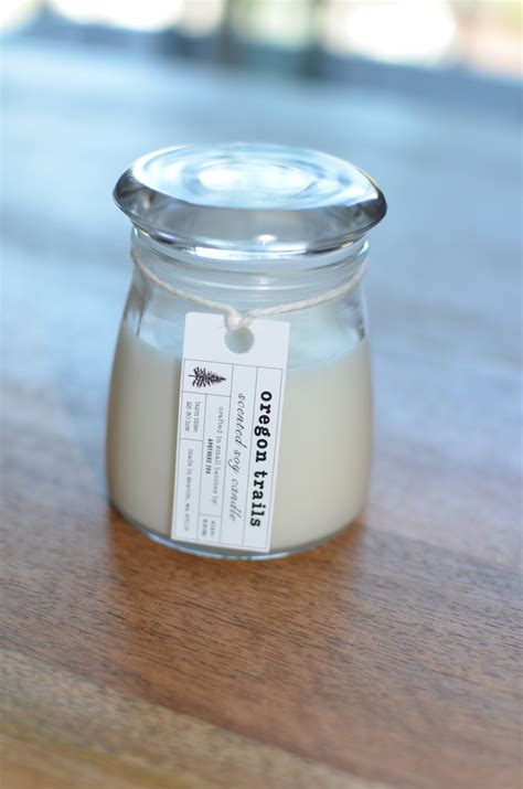 Seattle: Fremont Sunday Market – The Blonde Giraffe