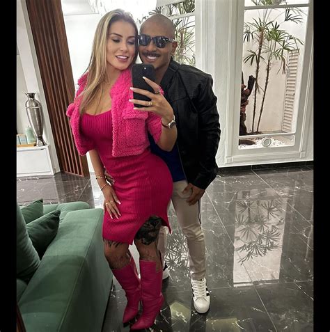 Foto Andressa Urach Namora O Ator Porn Lucas Ferraz Purepeople