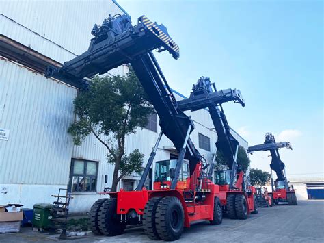 New Heli Reach Stacker T With M Lifting Hight China Container