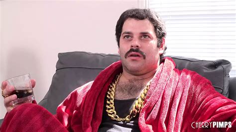 Marido Cornudo Mira Grandes Tetas Asi Tica Esposa Recibir Un Masaje Y En Cuatro Hardcore Final