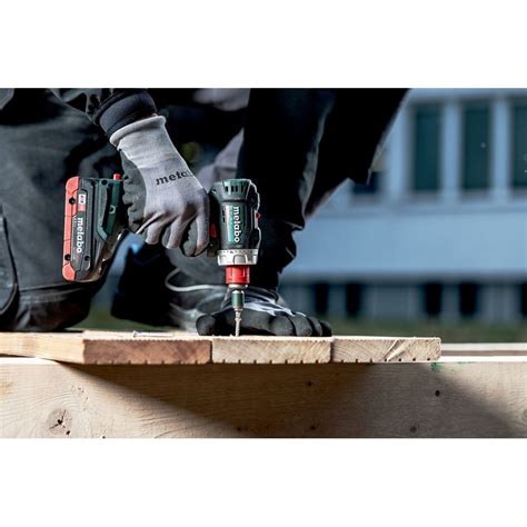 Metabo BS 18 L BL Q Wiertarko wkrętarka akumulatorowa 60Nm 18V 2x2 0Ah