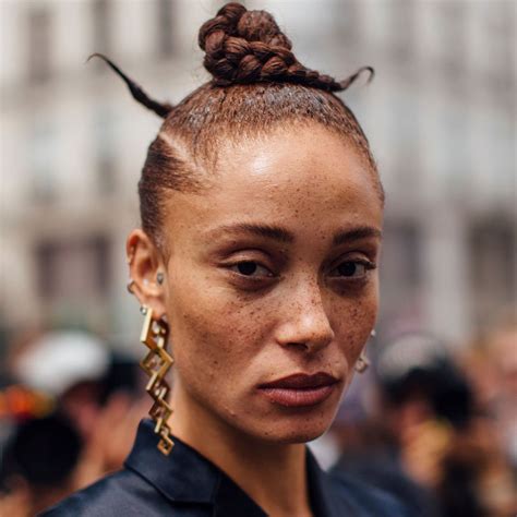 Lupita Nyong O Wore A Mould Of Her Naked Body On The Red Carpet Glamour Uk