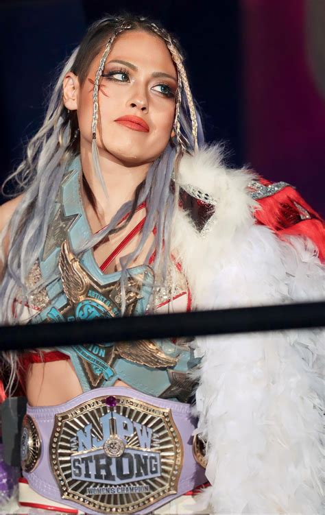 Cool pic of Giulia with the Artist of Stardom belt and STRONG Women's