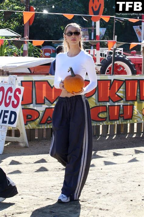 Alexis Ren Alexisren Alexisreng Alexxissren Nude OnlyFans Photo 1242 The Fappening Plus