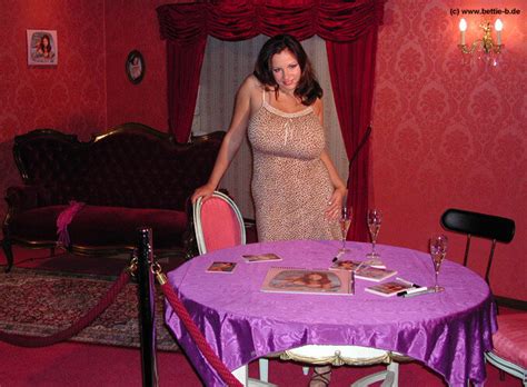 Bettie Ballhaus K Goddess Venf Porn Pic