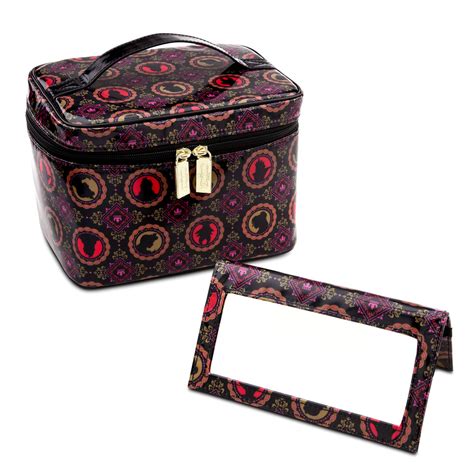 Коллекция косметики Beautifully Disney - YouLoveIt.ru