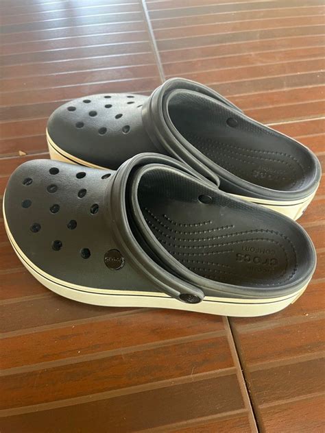 Iconic crocs comfort, Women's Fashion, Footwear, Slippers and slides on ...