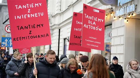 Dlaczego polscy filmowcy walczą o tantiemy z internetu