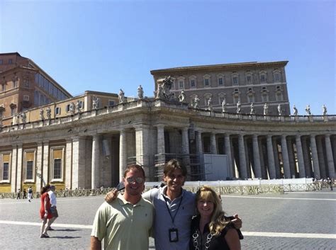 Rom Ganzt Gige Sightseeing Tour Im Luxusfahrzeug Getyourguide