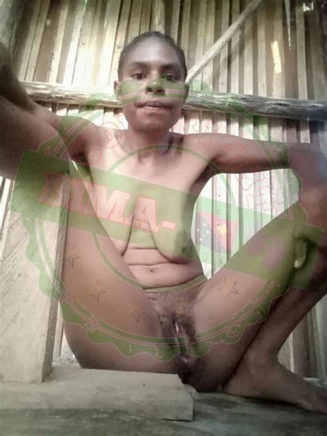 Skinny PNG Mom Pose Saggy Boobs Porn Pictures XXX Photos Sex Images PICTOA