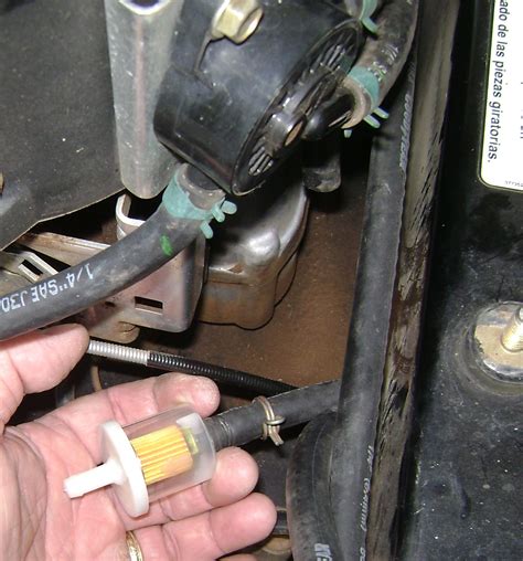 How to Diagnose and Repair a Broken Lawnmower Fuel Line