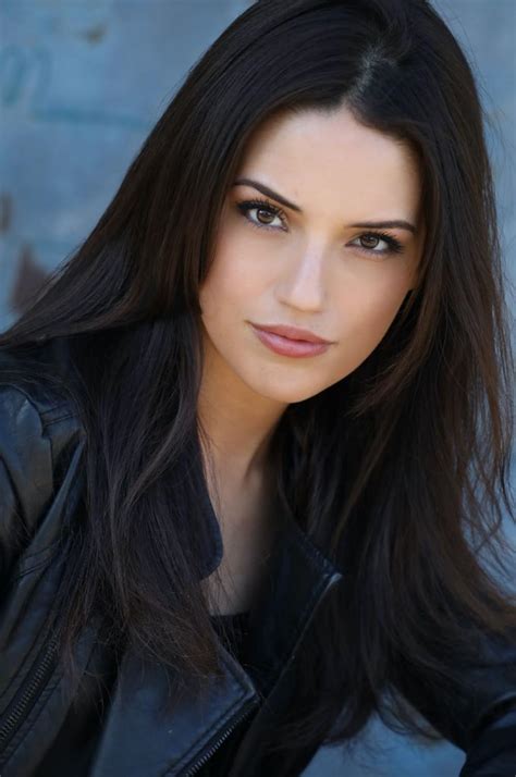 Caitlin Serros