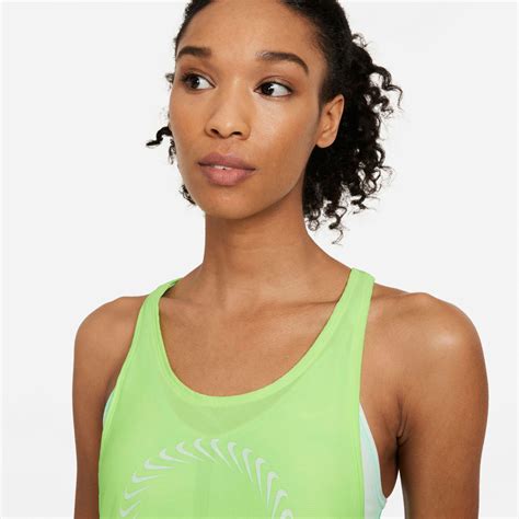 Nike Icon Clash Miler Tank W Sportisimo Cz