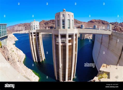 Spherical Panorama Of The Hoover Dam Penstock Towers Stock Photo Alamy