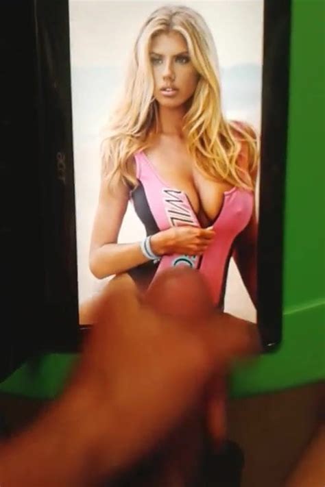 Sexy Tara Sutaria Hot Cum Tribute Indian Gay Desi Porn XHamster