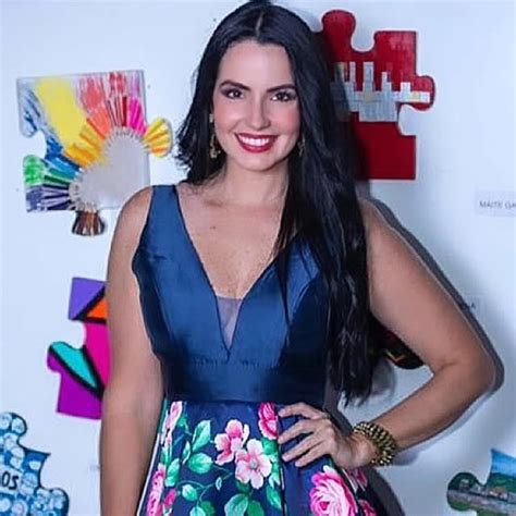 Ana Karina Casanova (@anakcasanova) • Threads, Say more