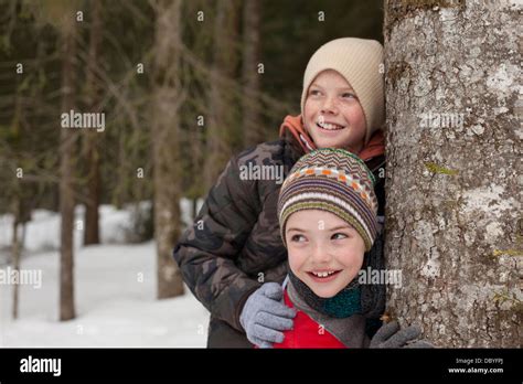 Boy Leaning Against Tree Hi Res Stock Photography And Images Alamy