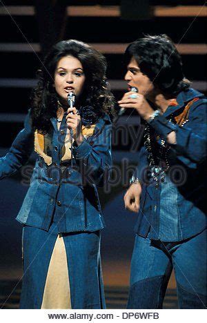 Aug. 7, 2006 - Donny and Marie Osmond. 1975.marieosmondretro..Box 0529B ...