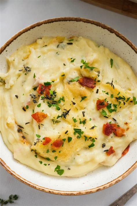 Loaded Mashed Potato Casserole - Reluctant Entertainer