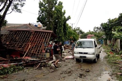 Fotos De La Devastaci N Que Dej El Tsunami Volc Nico De Indonesia